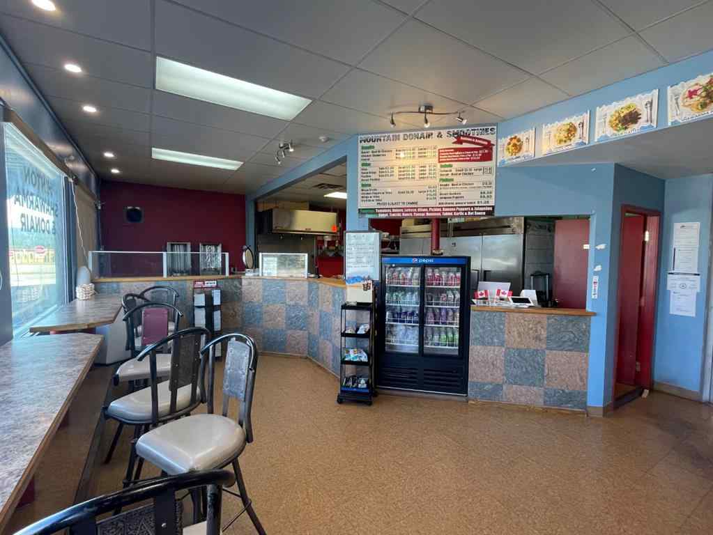 MLS® A2219825 - 114 Park Street  in Mountain View Hinton, Commercial