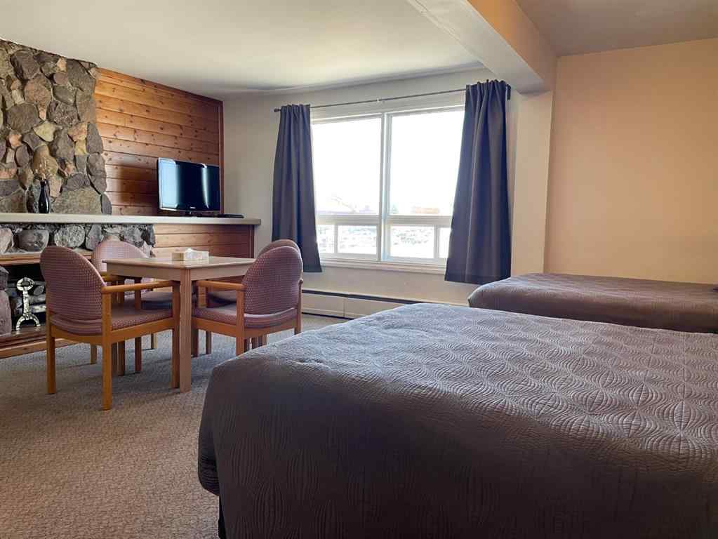 MLS® A2219825 - 114 Park Street  in Mountain View Hinton, Commercial