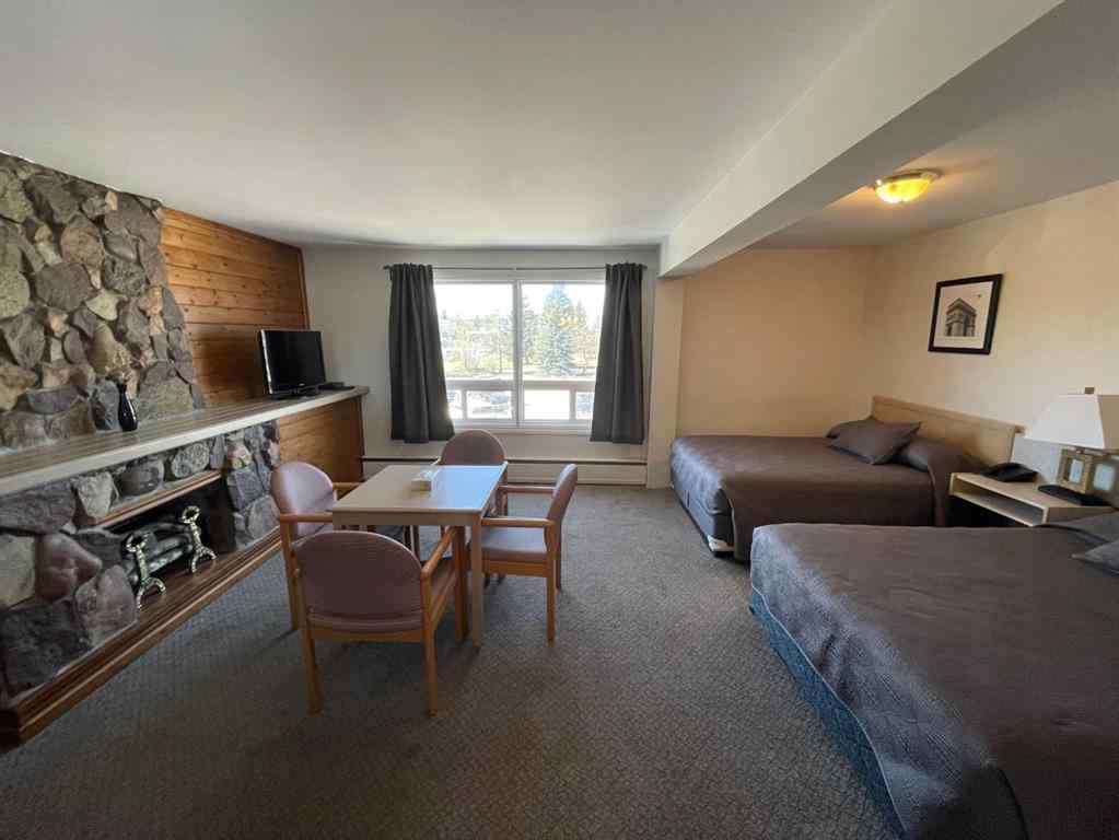 MLS® A2219825 - 114 Park Street  in Mountain View Hinton, Commercial