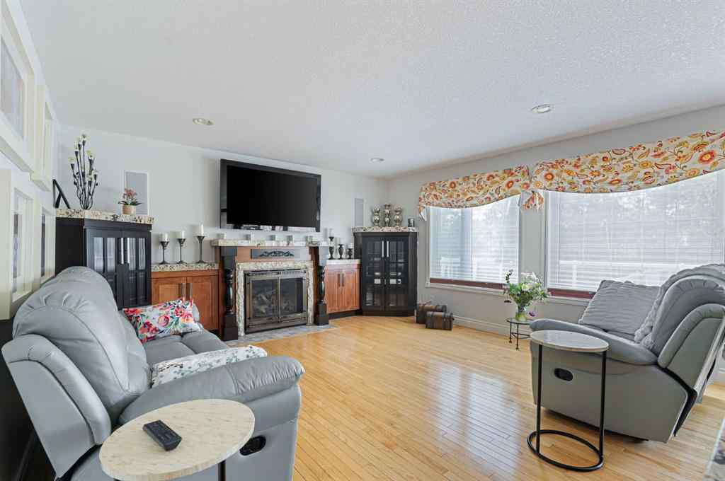 MLS® A2219826 - 113 Wood Buffalo Way  in Wood Buffalo Fort McMurray, Residential