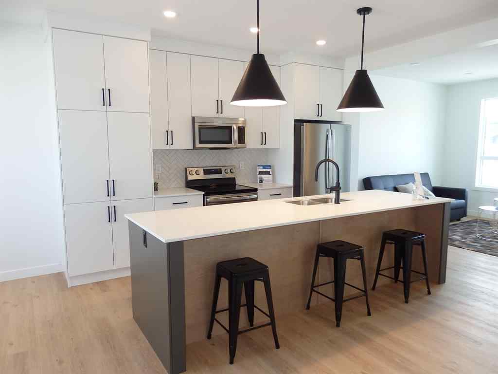 MLS® A2219838 - 40 Irvin Way  in Iron Gate Sylvan Lake, Residential