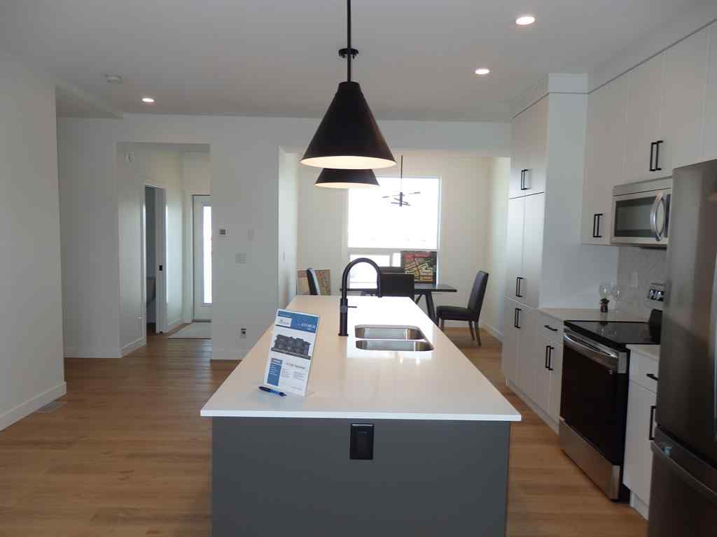 MLS® A2219838 - 40 Irvin Way  in Iron Gate Sylvan Lake, Residential