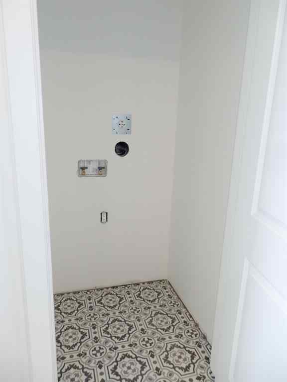 MLS® A2219838 - 40 Irvin Way  in Iron Gate Sylvan Lake, Residential