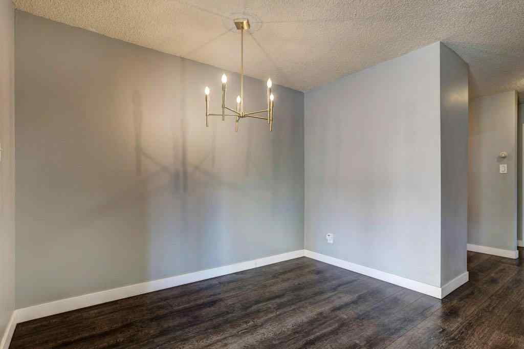 MLS® A2219844 - Unit #211 1335 12 Avenue SW in Beltline Calgary, Residential
