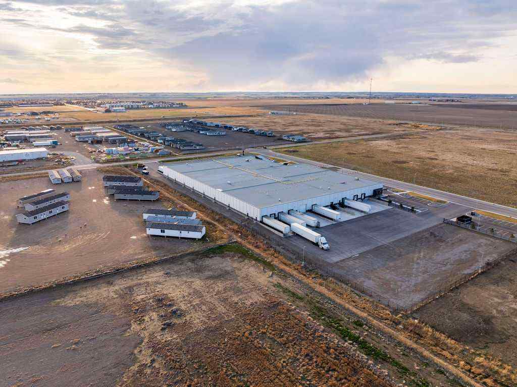 MLS® A2219855 - 3690 36 Street  in Sherring Industrial Park Lethbridge, Commercial