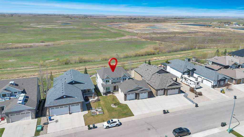 MLS® A2219870 - 1069 Hillcrest Manor Estates  in Hillview Estates Strathmore, Residential