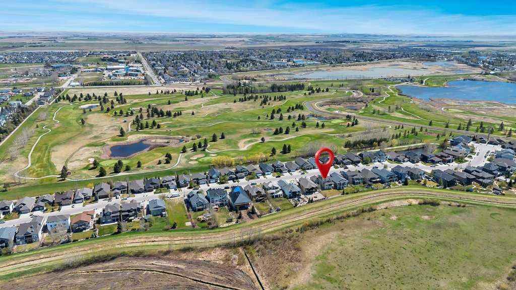 MLS® A2219870 - 1069 Hillcrest Manor Estates  in Hillview Estates Strathmore, Residential
