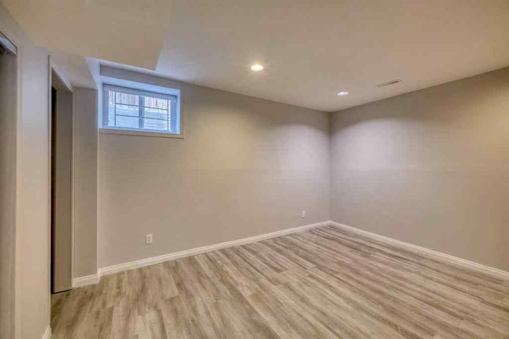 MLS® A2219874 - 81 Evansmeade Circle NW in Evanston Calgary, Residential