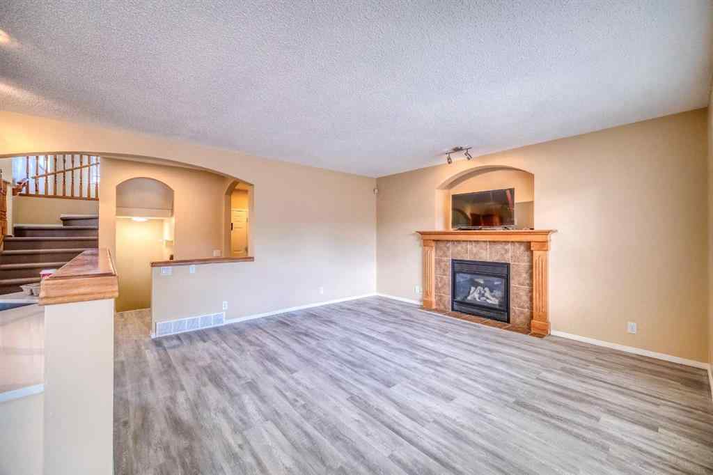 MLS® A2219874 - 81 Evansmeade Circle NW in Evanston Calgary, Residential