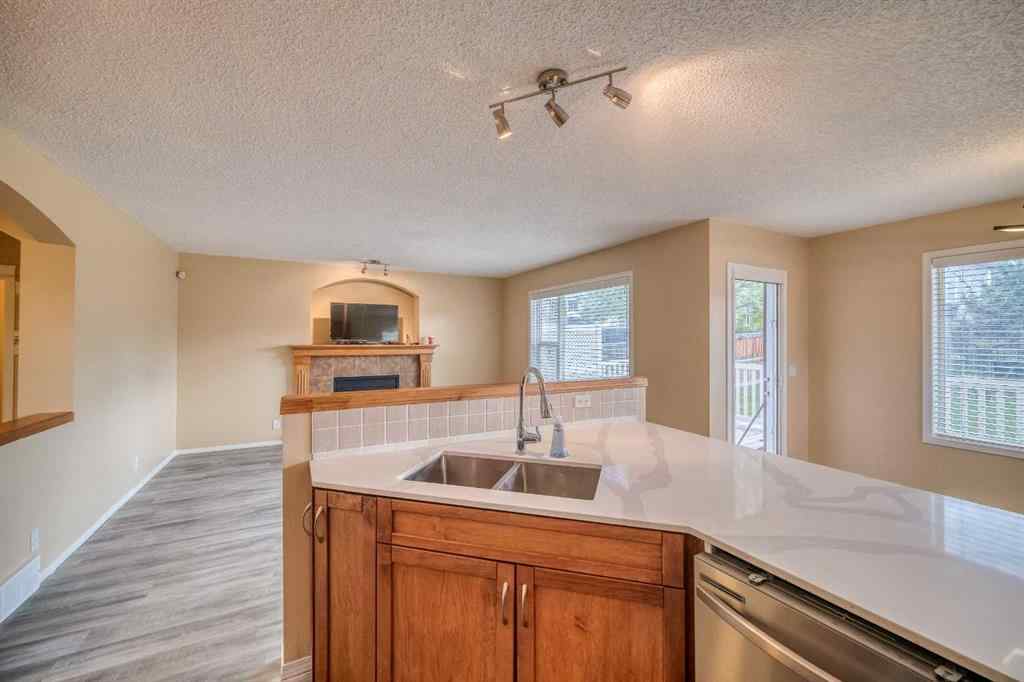MLS® A2219874 - 81 Evansmeade Circle NW in Evanston Calgary, Residential