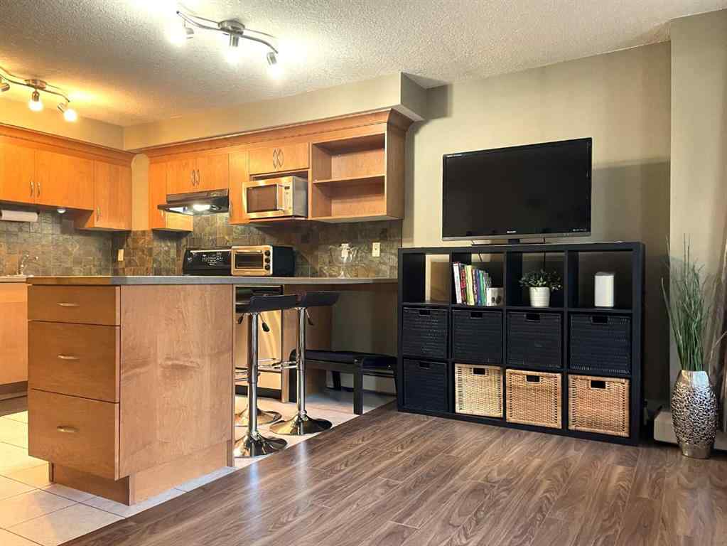 MLS® A2219880 - Unit #101 1309 14 Avenue SW in Beltline Calgary, Residential