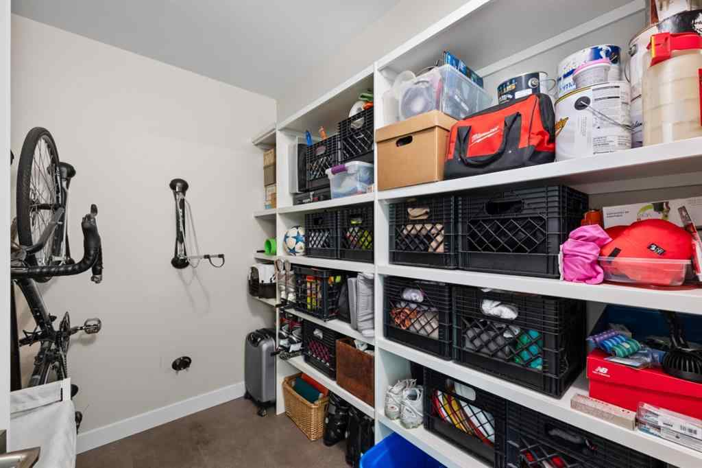 MLS® A2219888 - Unit #418 1505 8 Avenue NW in Hillhurst Calgary, Residential