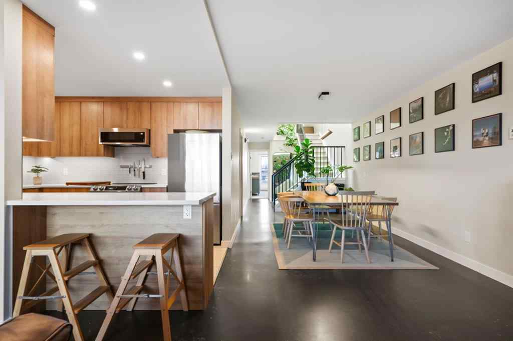 MLS® A2219888 - Unit #418 1505 8 Avenue NW in Hillhurst Calgary, Residential