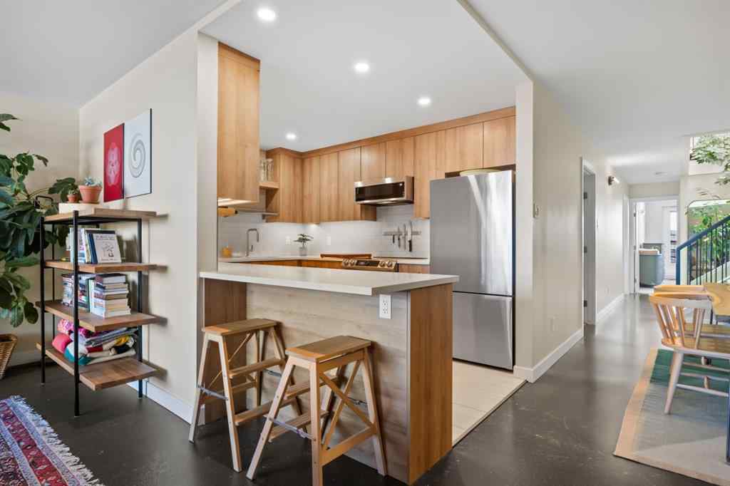 MLS® A2219888 - Unit #418 1505 8 Avenue NW in Hillhurst Calgary, Residential