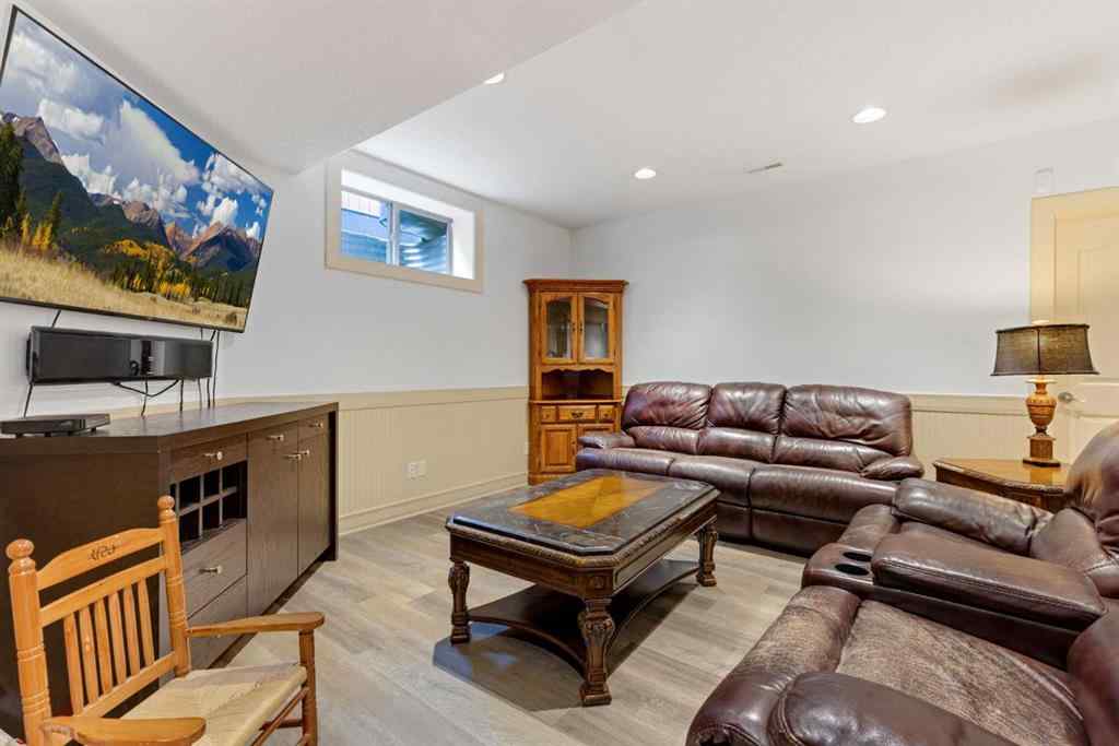 MLS® A2219913 - 393 Banister Drive  in Crystal Shores Okotoks, Residential