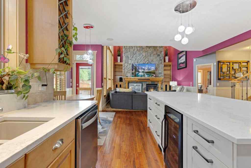 MLS® A2219913 - 393 Banister Drive  in Crystal Shores Okotoks, Residential