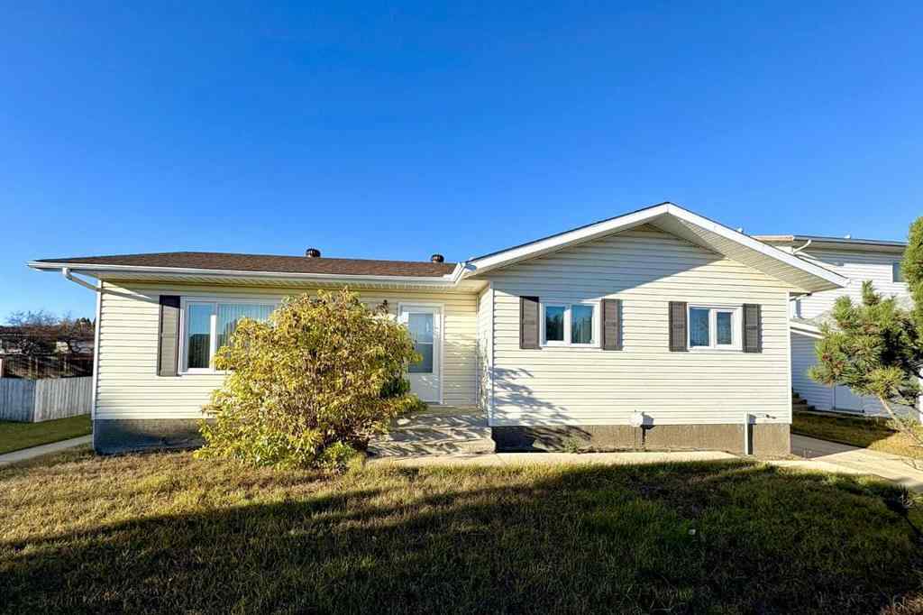 MLS® A2219947 - 9106 94 Avenue   in Lac La Biche Lac La Biche, Residential