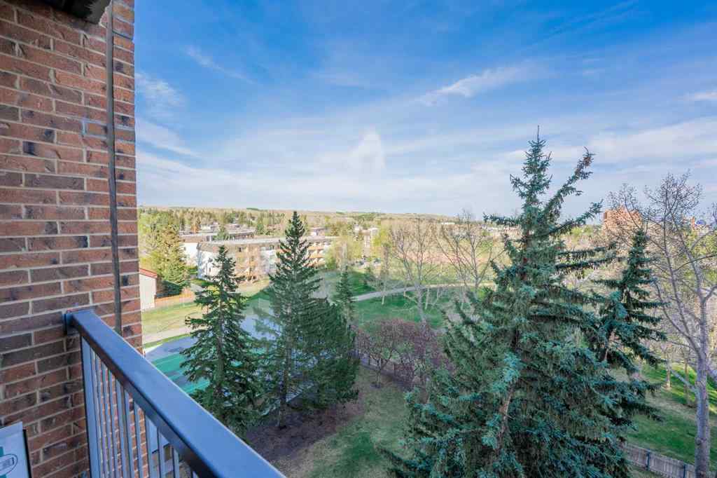 MLS® A2219979 - Unit #710 4944 Dalton Drive NW in Dalhousie Calgary, Residential