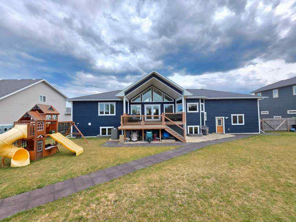 MLS® A2220050 - 812 9 Street SE in NONE Slave Lake, Residential