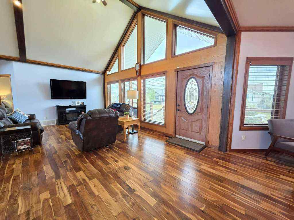 MLS® A2220050 - 812 9 Street SE in NONE Slave Lake, Residential