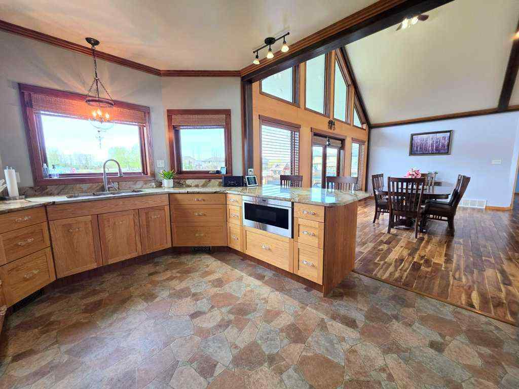 MLS® A2220050 - 812 9 Street SE in NONE Slave Lake, Residential