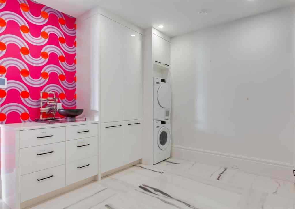MLS® A2220099 - 732 Crescent Road NW in Rosedale Calgary, Residential