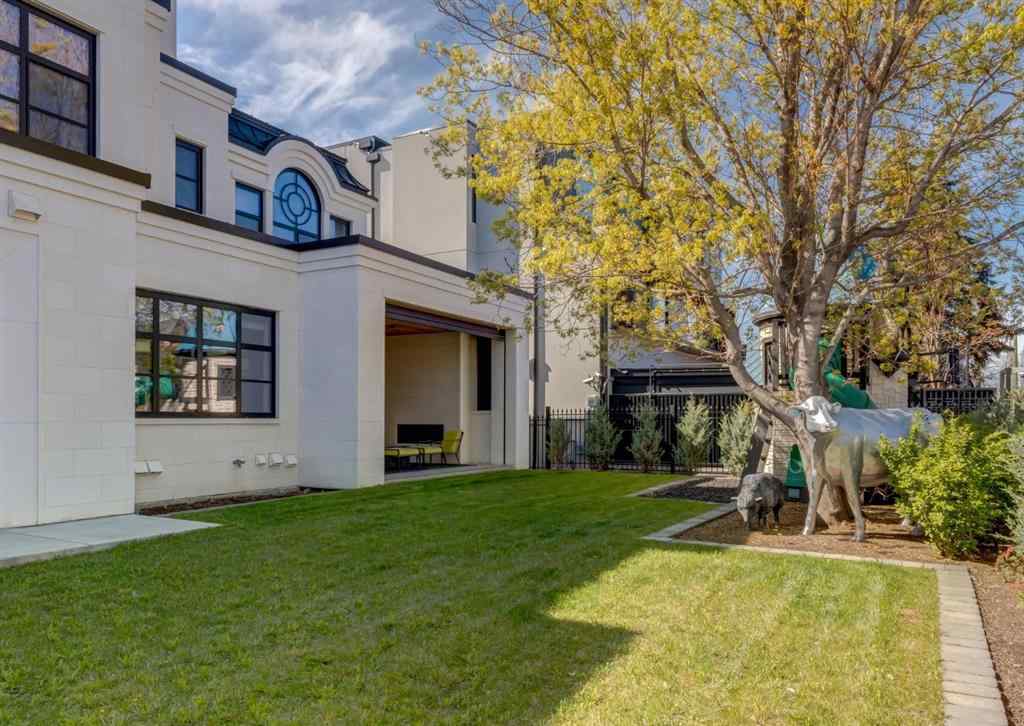 MLS® A2220099 - 732 Crescent Road NW in Rosedale Calgary, Residential