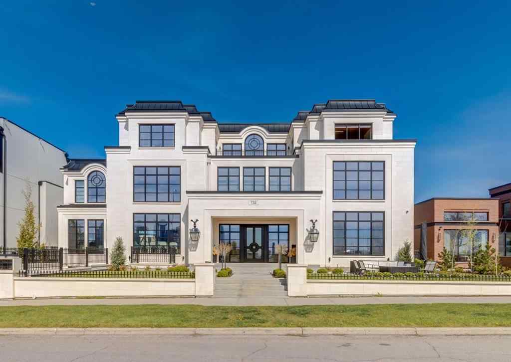 MLS® A2220099 - 732 Crescent Road NW in Rosedale Calgary, Residential