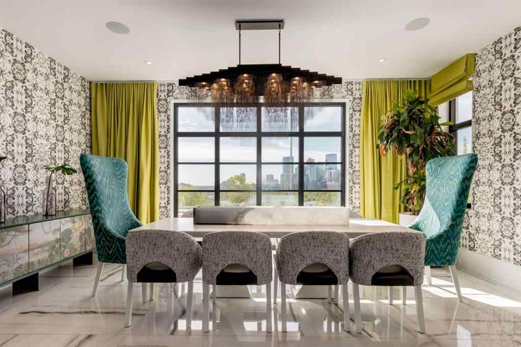 MLS® A2220099 - 732 Crescent Road NW in Rosedale Calgary, Residential