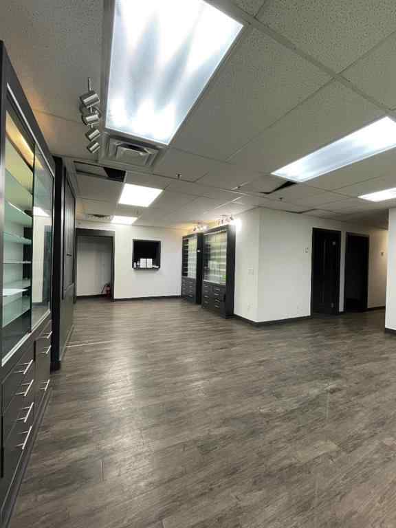MLS® A2220143 - Unit #515 5075 Falconridge Boulevard NE in Falconridge Calgary, Commercial