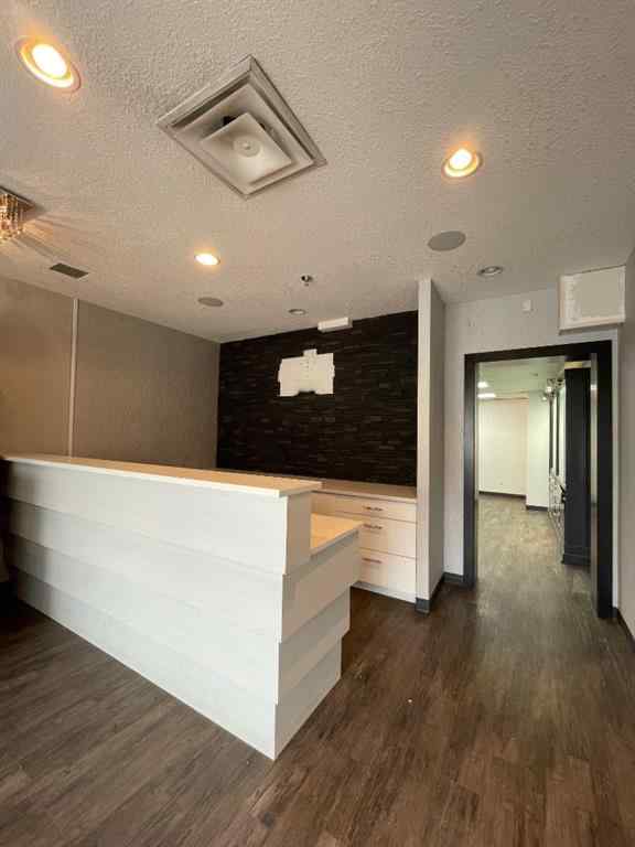 MLS® A2220143 - Unit #515 5075 Falconridge Boulevard NE in Falconridge Calgary, Commercial