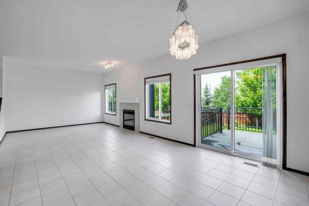 MLS® A2220173 - 207 Auburn Glen Drive SE in Auburn Bay Calgary, Residential