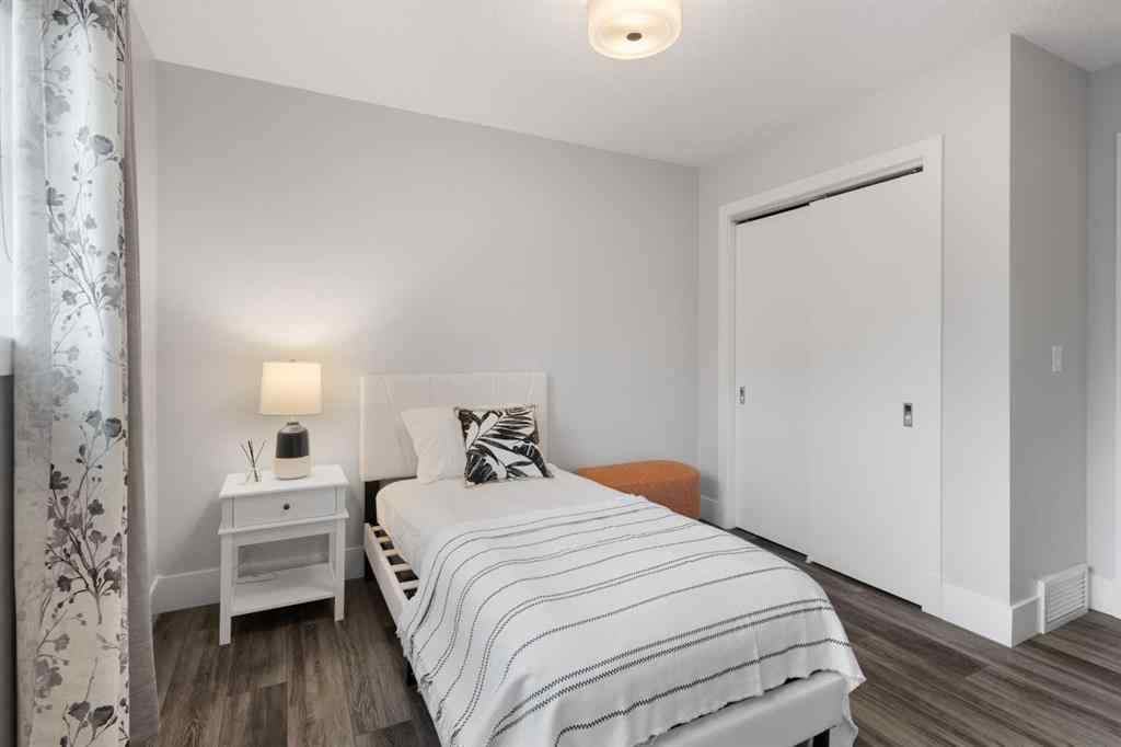 MLS® A2220176 - 512 Memorial Drive NW in Sunnyside Calgary, Residential