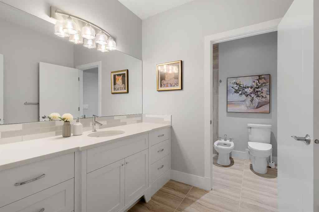 MLS® A2220176 - 512 Memorial Drive NW in Sunnyside Calgary, Residential