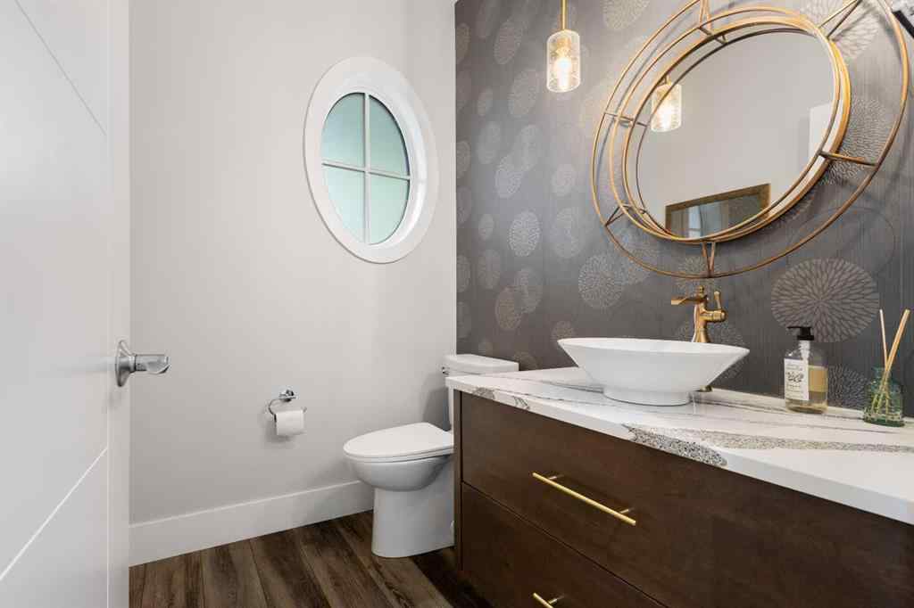MLS® A2220176 - 512 Memorial Drive NW in Sunnyside Calgary, Residential