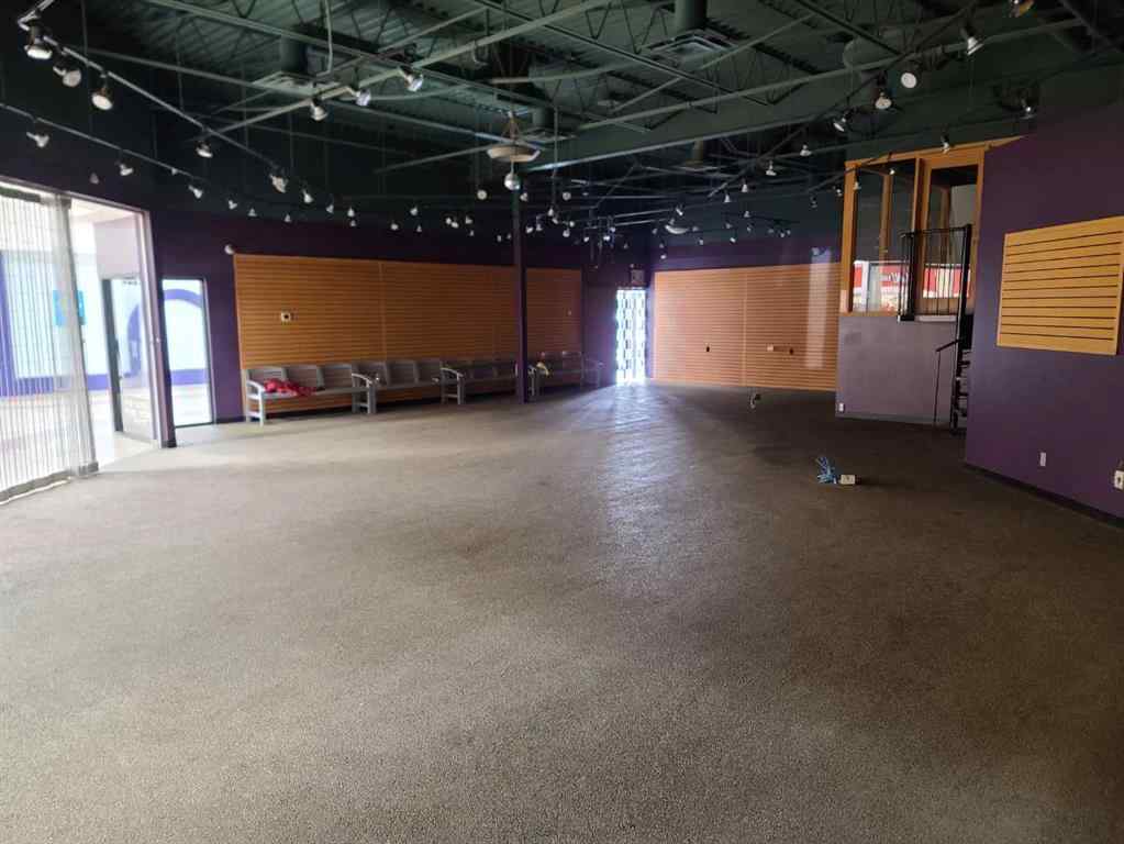 MLS® A2220185 - 10122 100 Street  in Downtown Peace River, Commercial