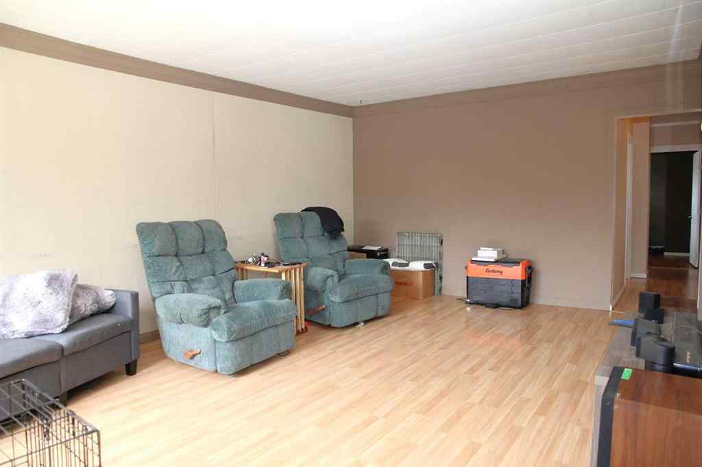 MLS® A2220241 - 208 1 Avenue W in NONE Maidstone, Residential