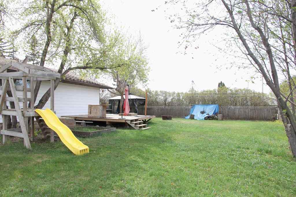 MLS® A2220241 - 208 1 Avenue W in NONE Maidstone, Residential