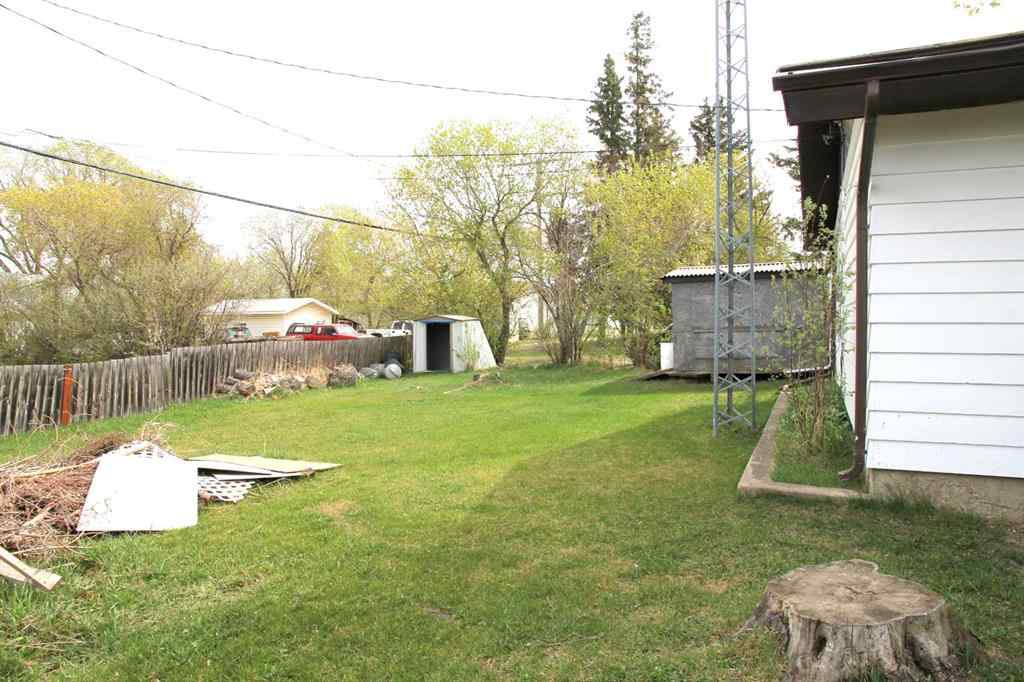 MLS® A2220241 - 208 1 Avenue W in NONE Maidstone, Residential