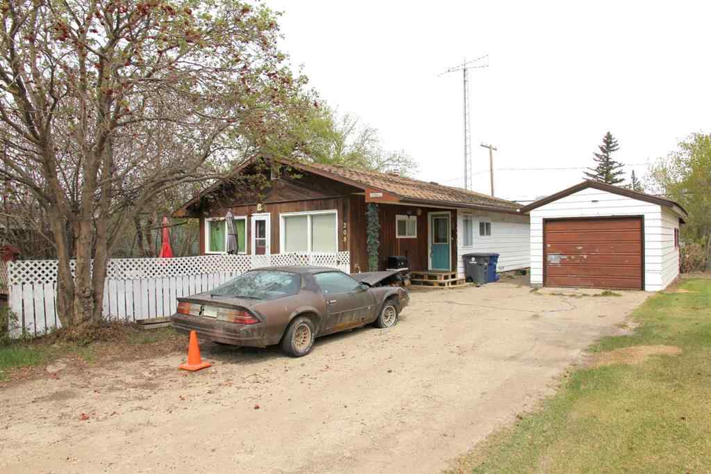 MLS® A2220241 - 208 1 Avenue W in NONE Maidstone, Residential
