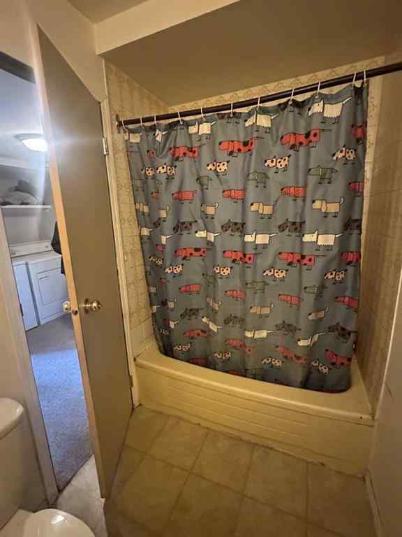 MLS® A2220252 - Unit #1-4 605 12 Avenue  in Hanna Hanna, Multi-Family