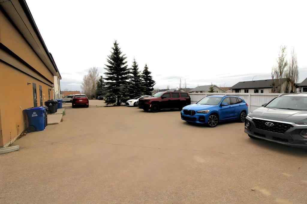 MLS® A2220265 - Unit #2 5021 Parkwood Road  in Highway Commercial Blackfalds, Commercial