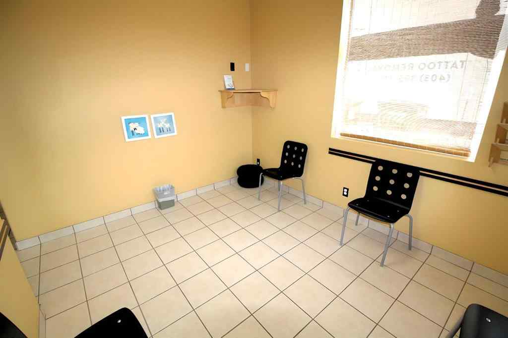 MLS® A2220265 - Unit #2 5021 Parkwood Road  in Highway Commercial Blackfalds, Commercial