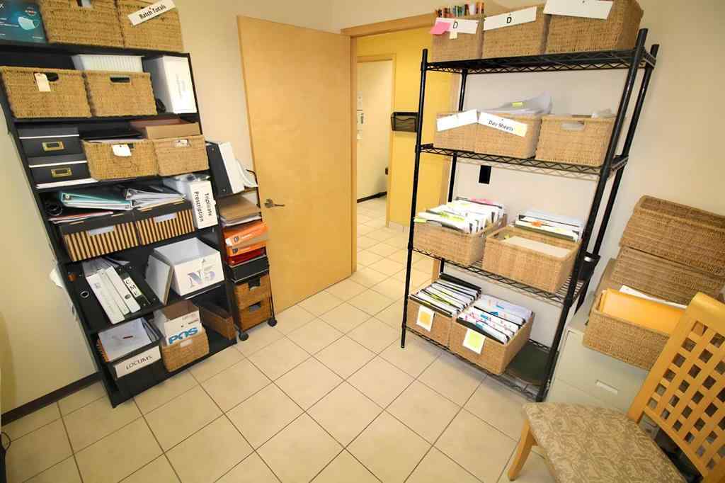 MLS® A2220265 - Unit #2 5021 Parkwood Road  in Highway Commercial Blackfalds, Commercial
