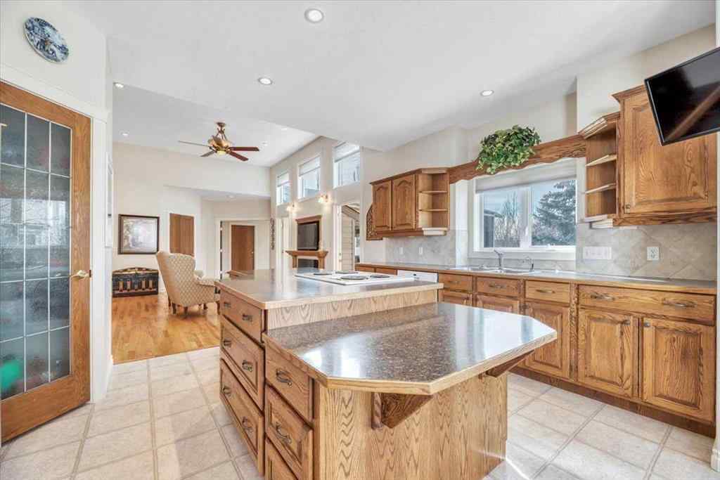 MLS® A2220326 - 6 Wheeler Place E in Westmount_Strathmore Strathmore, Residential