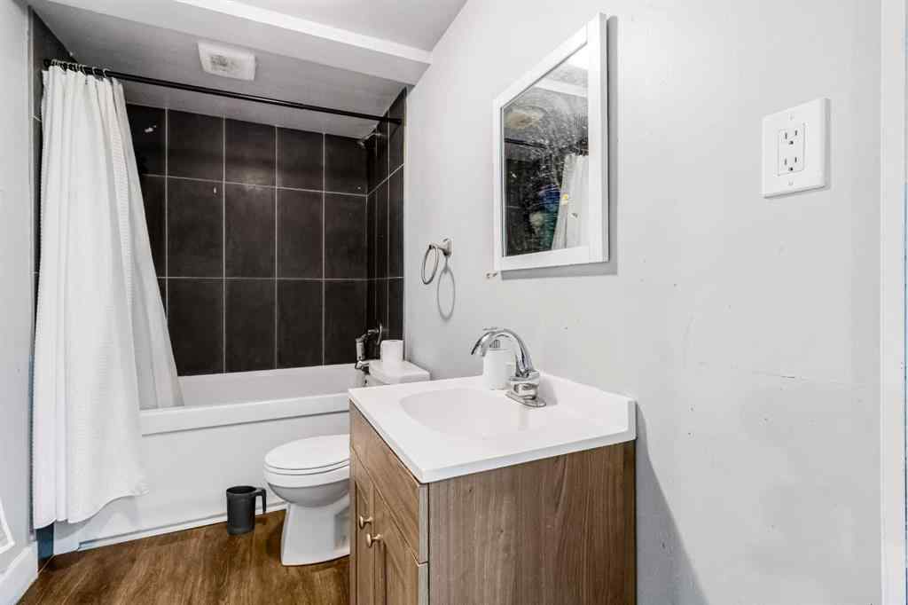 MLS® A2220335 - 183 Penbrooke Close SE in Penbrooke Meadows Calgary, Residential
