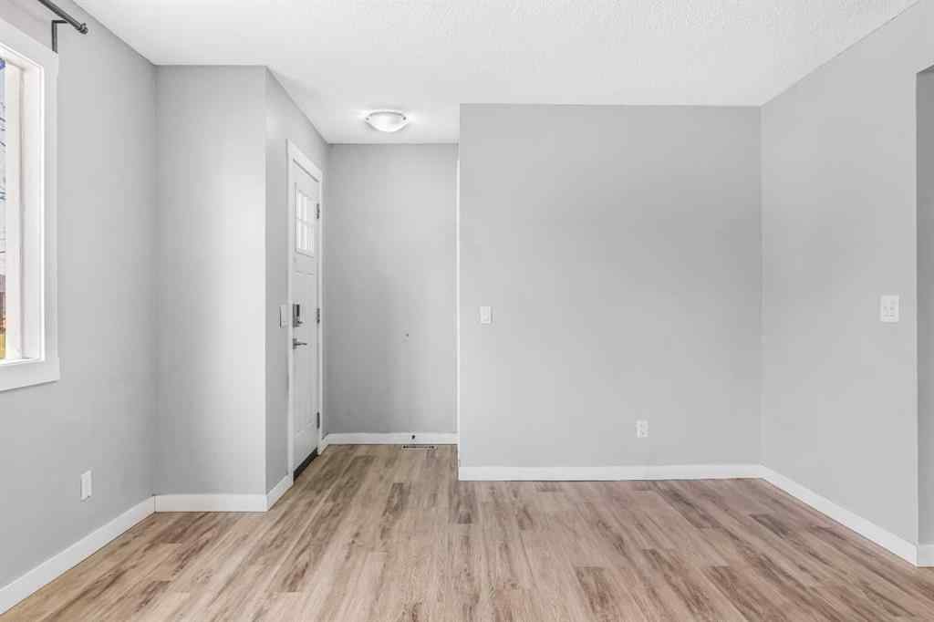 MLS® A2220335 - 183 Penbrooke Close SE in Penbrooke Meadows Calgary, Residential
