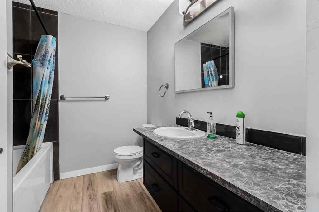 MLS® A2220335 - 183 Penbrooke Close SE in Penbrooke Meadows Calgary, Residential