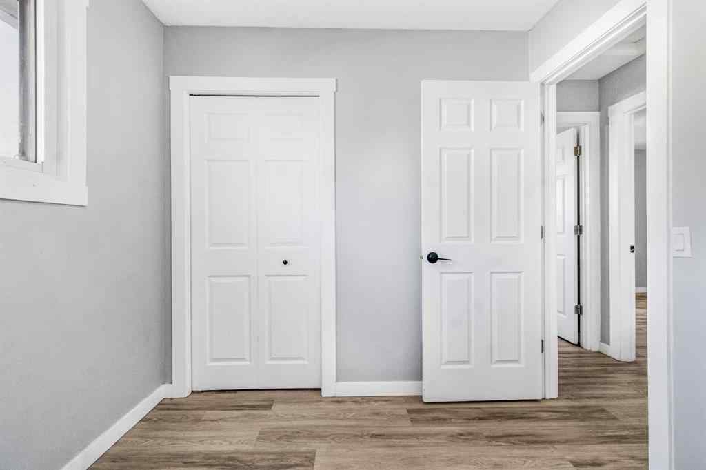 MLS® A2220335 - 183 Penbrooke Close SE in Penbrooke Meadows Calgary, Residential