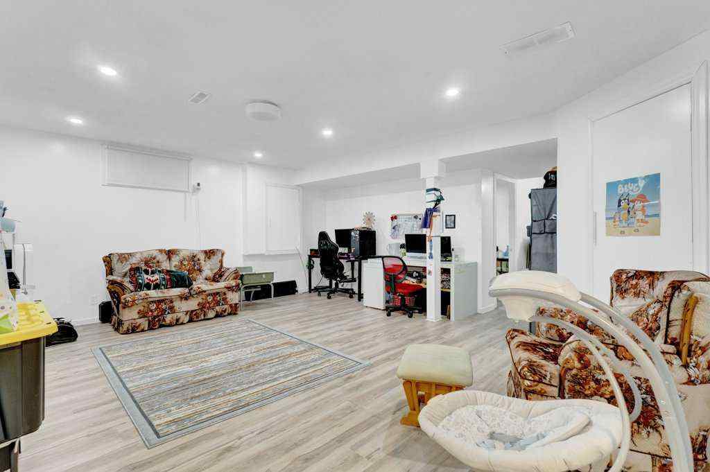 MLS® A2220344 - 376 Bridlewood Avenue SW in Bridlewood Calgary, Residential